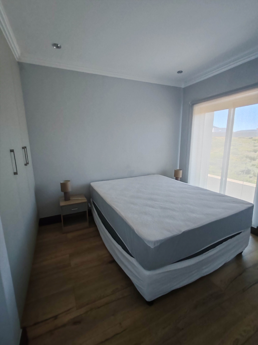7 Bedroom Property for Sale in Perlemoenbaai Western Cape